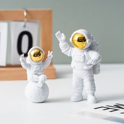 Astronaut & Moon Decor Set