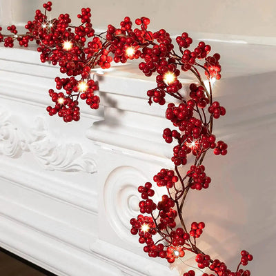 Berries Christmas Garland