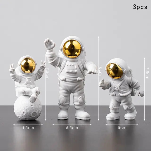 Astronaut & Moon Decor Set